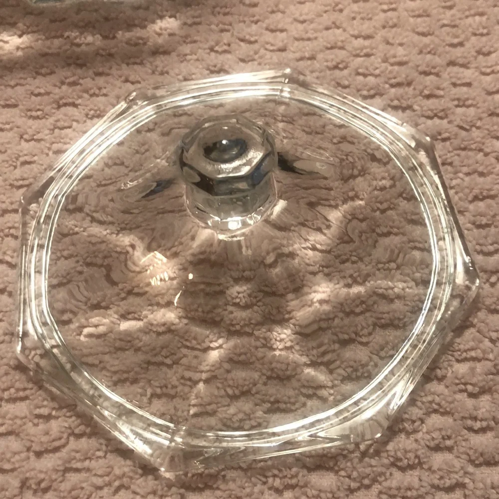 Vintage Indiana Glass Clear Octagon Candy Dish With Lid - Picture 2 of 4